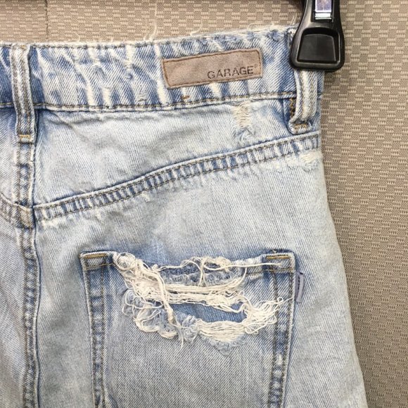 Garage Denim MOM Festival Short Mid Rise Light Wash Distressed Size 01 - Picture 8 of 13
